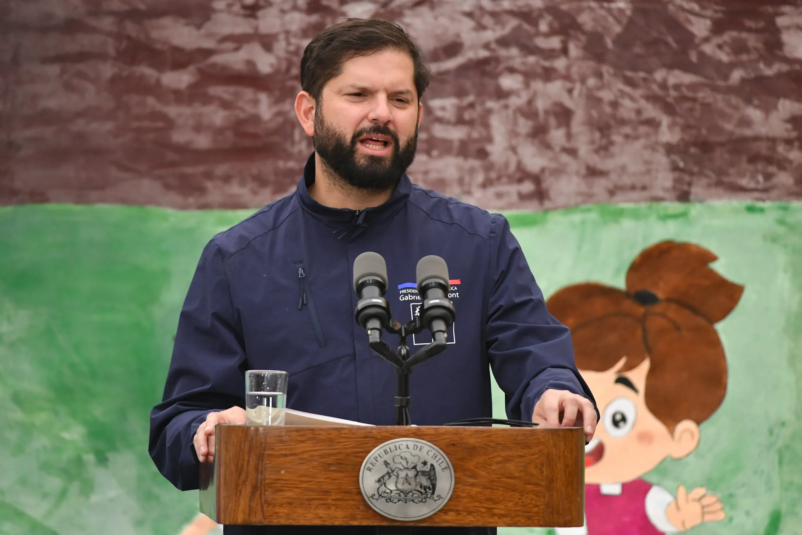 Boric en Corea y APEC 2025: La movida que tu bolsillo espera