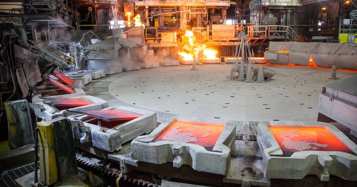 Cobre Récord: Fisco Gana US$2.000M, Dólar a $946 Desalineado