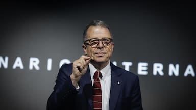 Política Chilena y tu Bolsillo: Impacto en Dólar y Ahorros